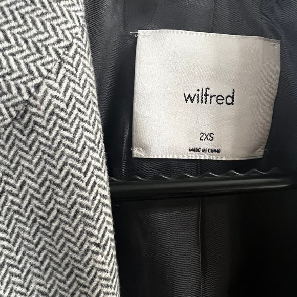 NWT Wilfred Orsay Blazer + Wilfred Classic Mini Skirt Set - Size 2XS / 0 - Picture 3 of 10